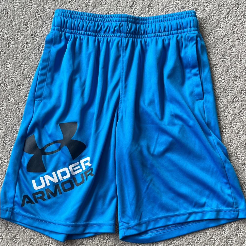 Under Armour boys Vibrant Blue Sports Shorts